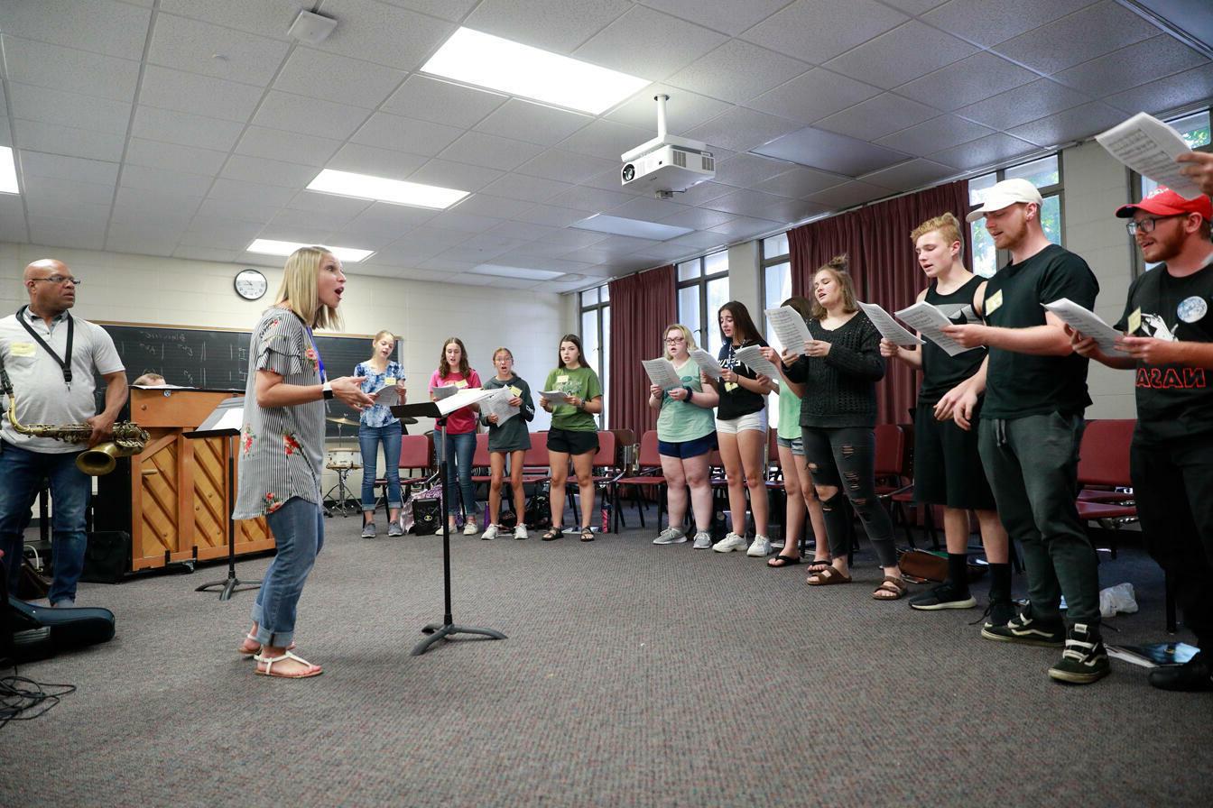 student teaching a vocal camp